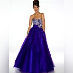 Mac Duggal ball gown, glass beaded size 14